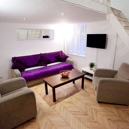 Budapest Easy Flat Opera Esterno foto