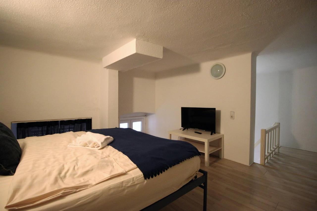 Budapest Easy Flat Opera Esterno foto