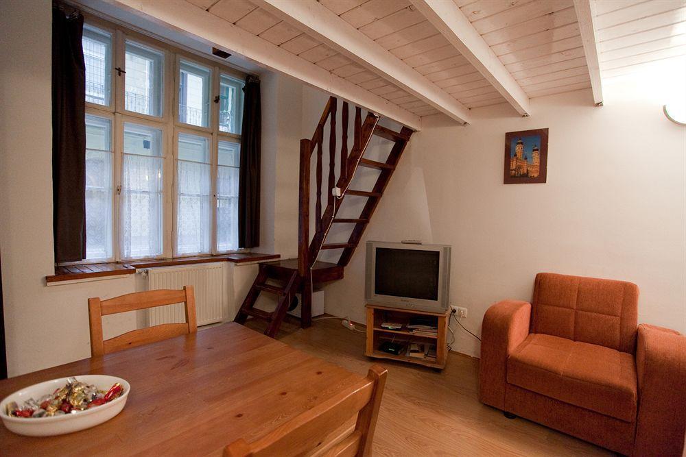 Budapest Easy Flat Opera Esterno foto